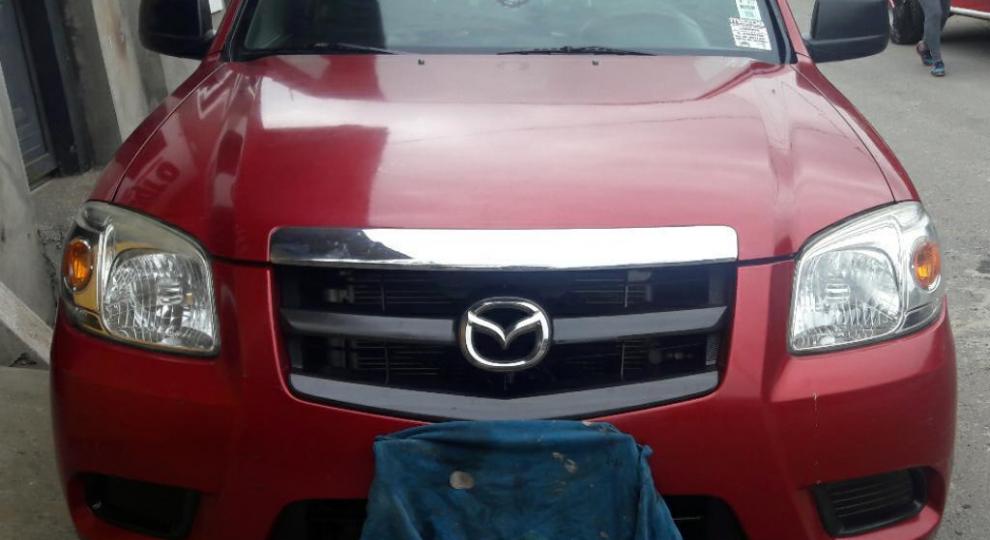 Mazda BT-50 2012 Ventanas