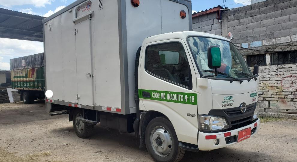 Hino XZU64OL-HKMLJ3 AC 4.0 2P 4X2 T 2018 Quito