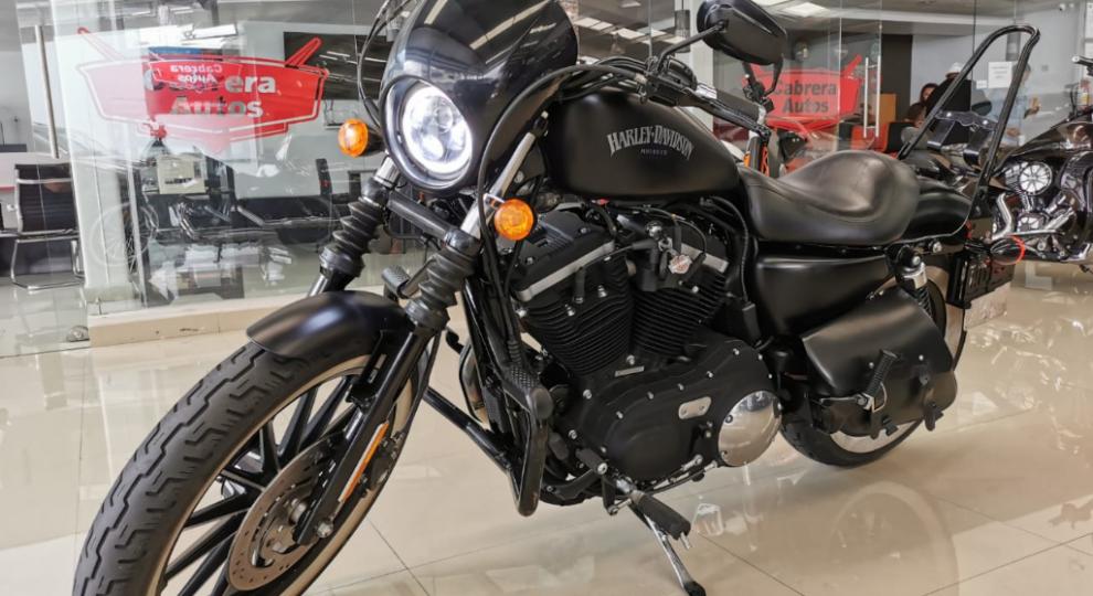 Harley Davidson Sporster Iron 883 cc 2012 Quito