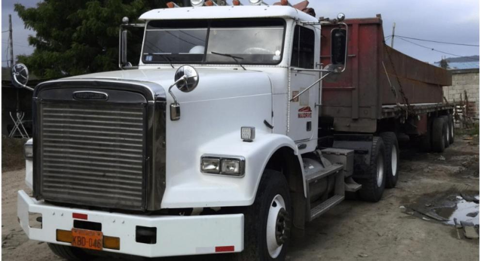 Freightliner FLD 120 2008 Portoviejo