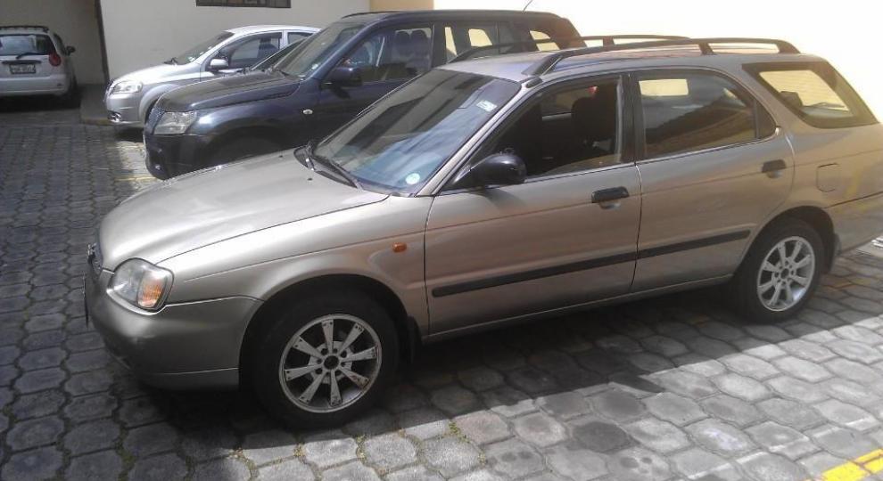 Chevrolet Esteem 2002 Quito