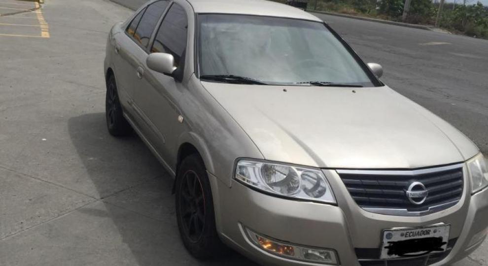 Nissan Almera 2010 Manta