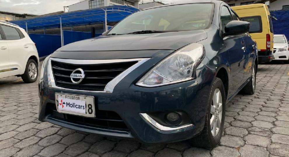 Nissan Versa 2015 Quito