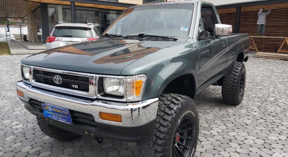Toyota Hilux CS 4x4 1993 Cuenca