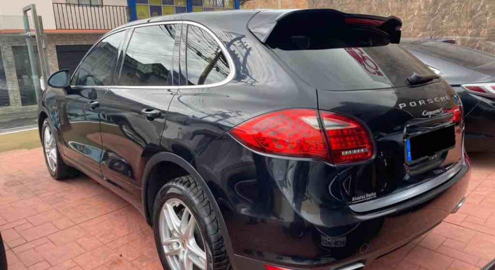 Porsche Cayenne S Hybrid 2011 Tulcán