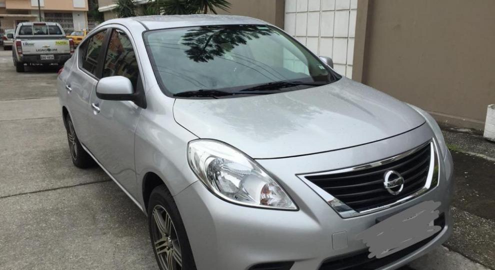 Nissan Versa 2013 Samborondón