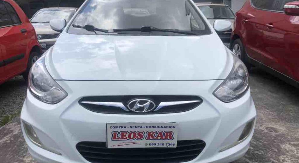Hyundai Accent 2013 Loja
