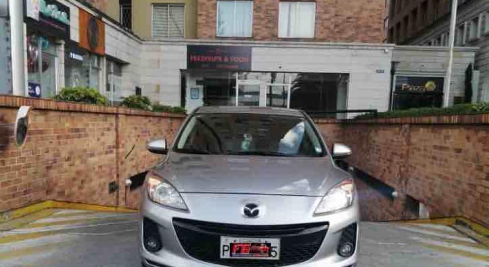 Mazda 3 2013 Quito