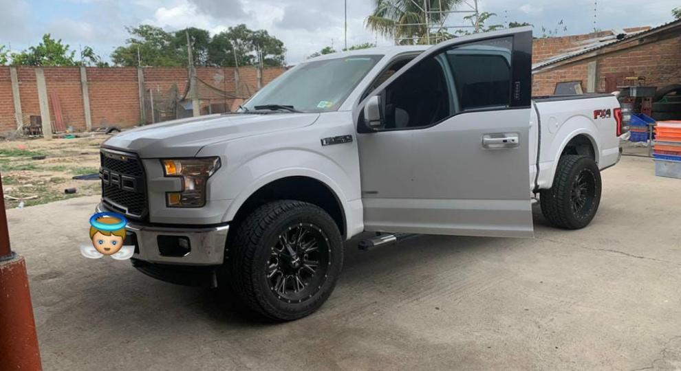 Ford F150 Lariat RC 2017 Quito