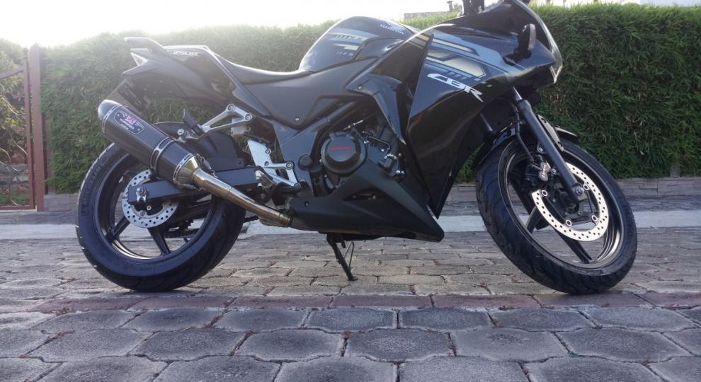 Honda-Motos CBR 250R 2018 Puerto Quito