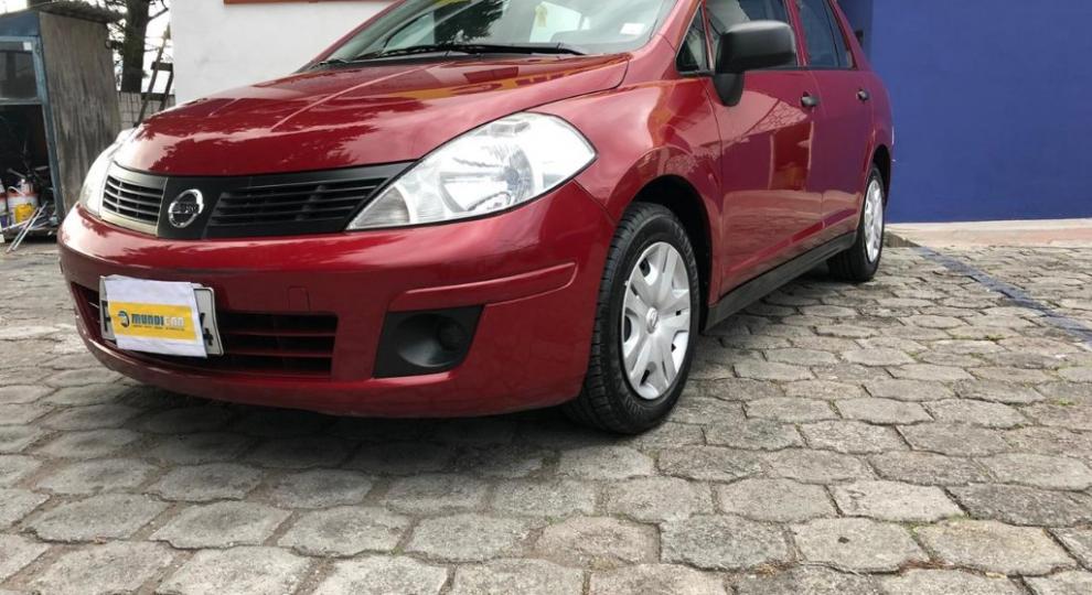 Nissan Tiida 2015 Quito