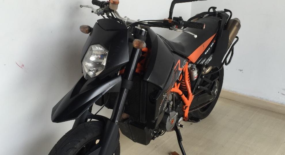 KTM SMT 990 2008 Quito
