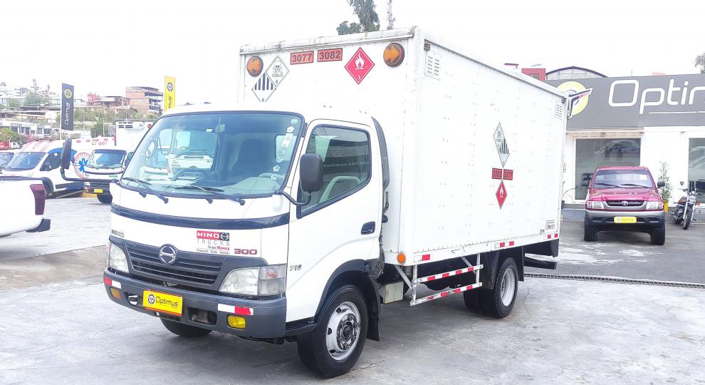 Hino XZU413L-HKMQD3 2011 Ambato