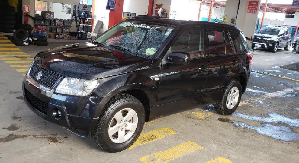 Suzuki Grand Vitara SZ 2011 Manta