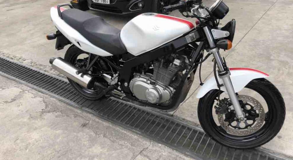 Suzuki GS 500 2015 Cuenca