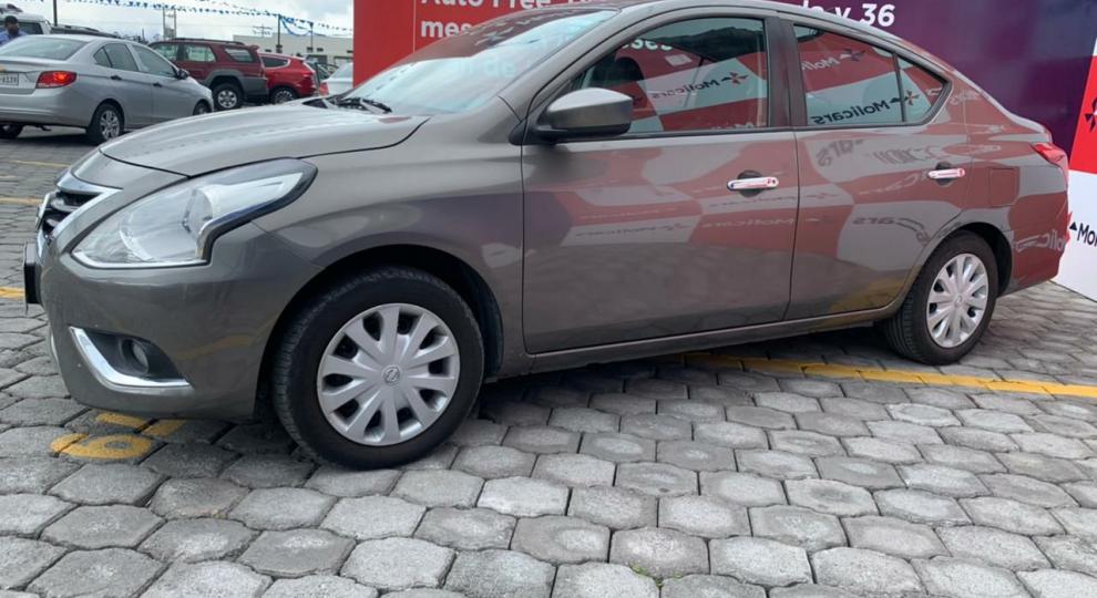 Nissan Versa 2015 Quito
