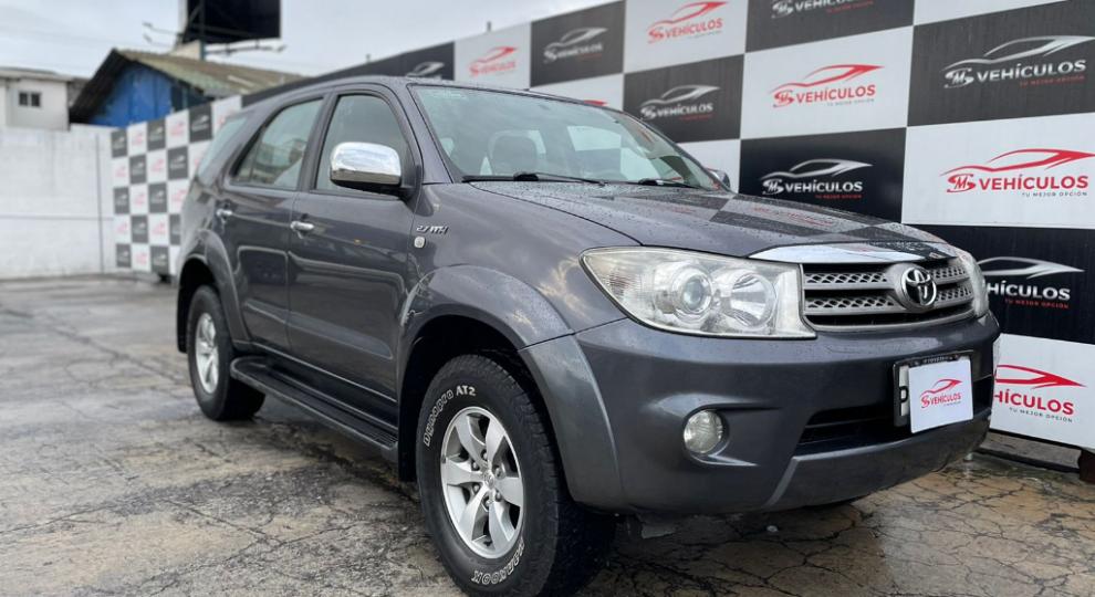 Toyota Fortuner 2.7 2012 Quito