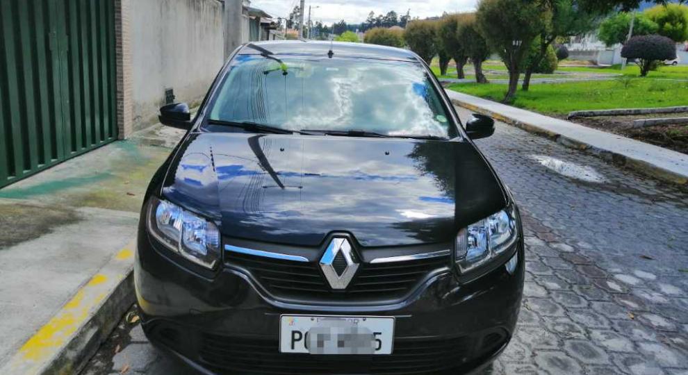 Renault LOGAN EXPRESSION 1.6 2018 Quito