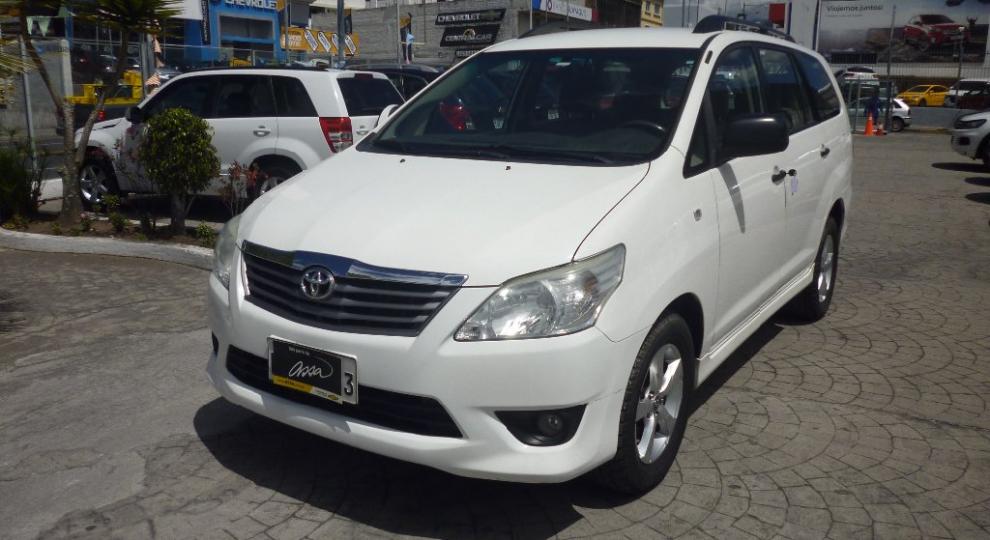 Toyota Innova 2015 Ambato