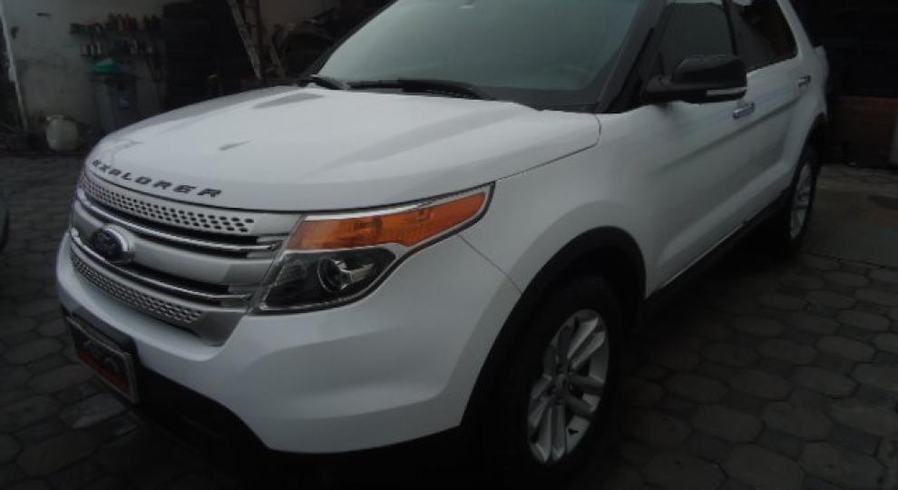 Ford Explorer 5P 2014 Riobamba