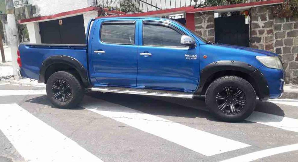 Toyota Hilux CD 4x2 2013 Quito
