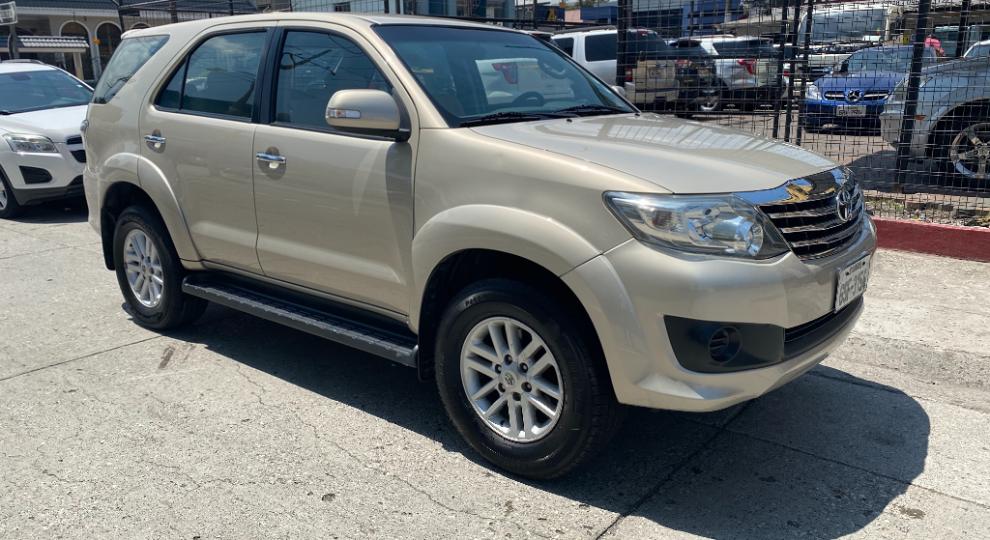 Toyota Fortuner 2.7 2013 Guayaquil