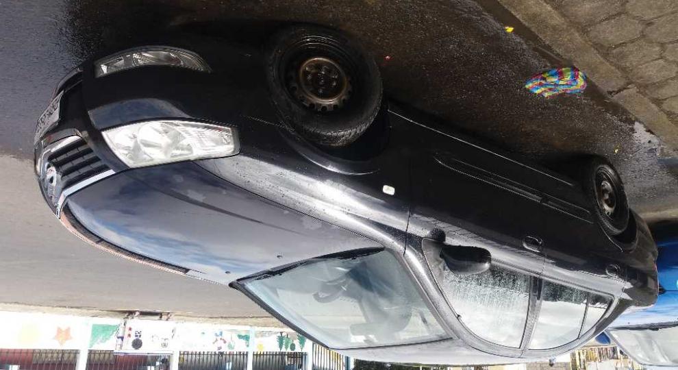 Nissan Almera 2010 Quito