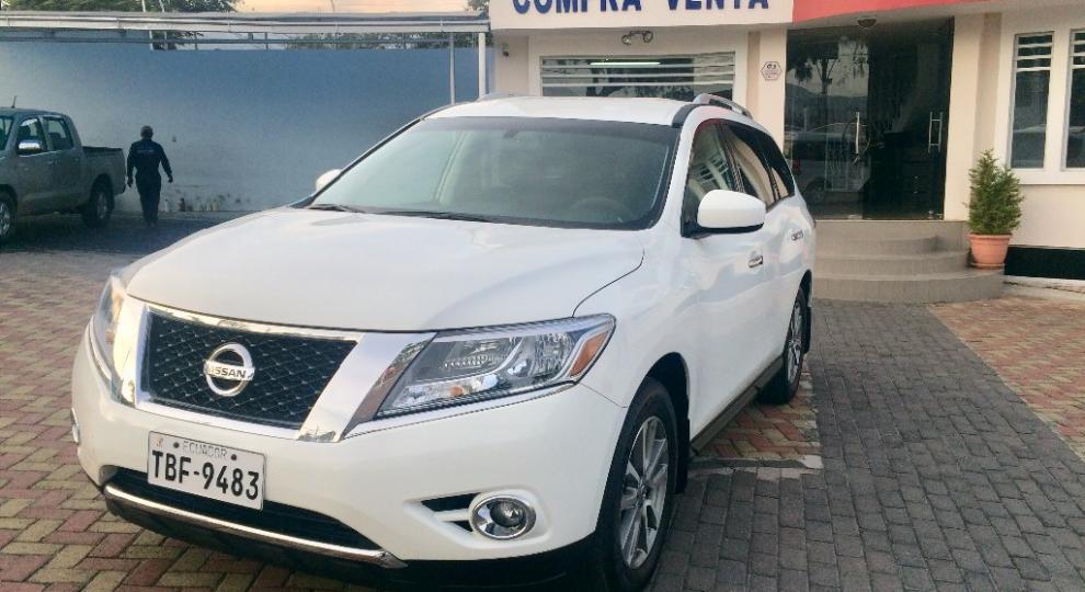 Nissan Pathfinder 2016 Ambato