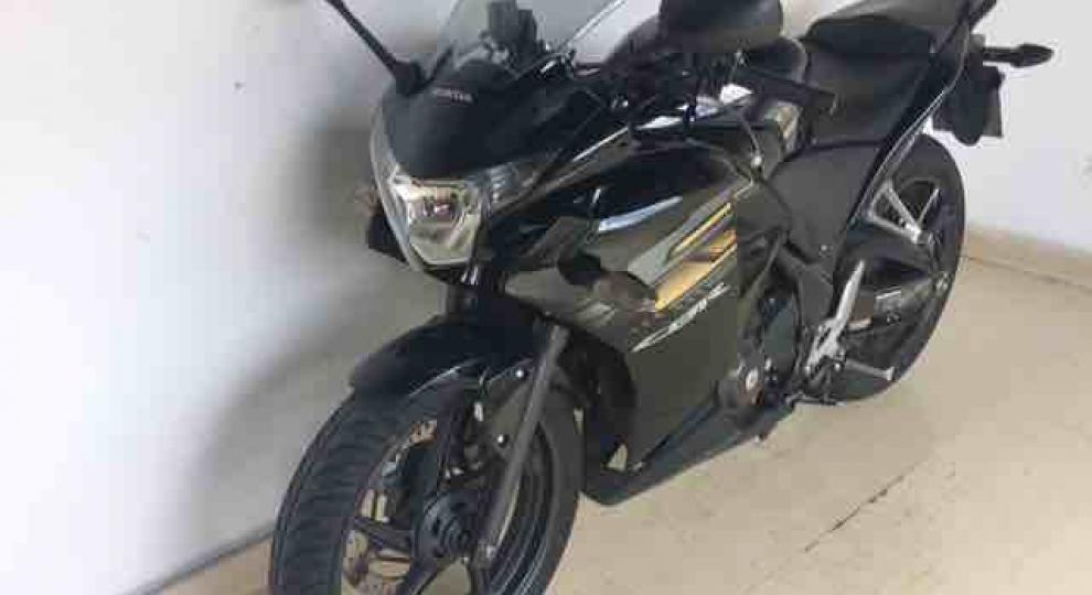 Honda CBR-250R 2016 Quito
