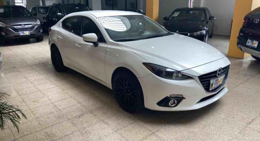 Mazda 3 2015 Quito