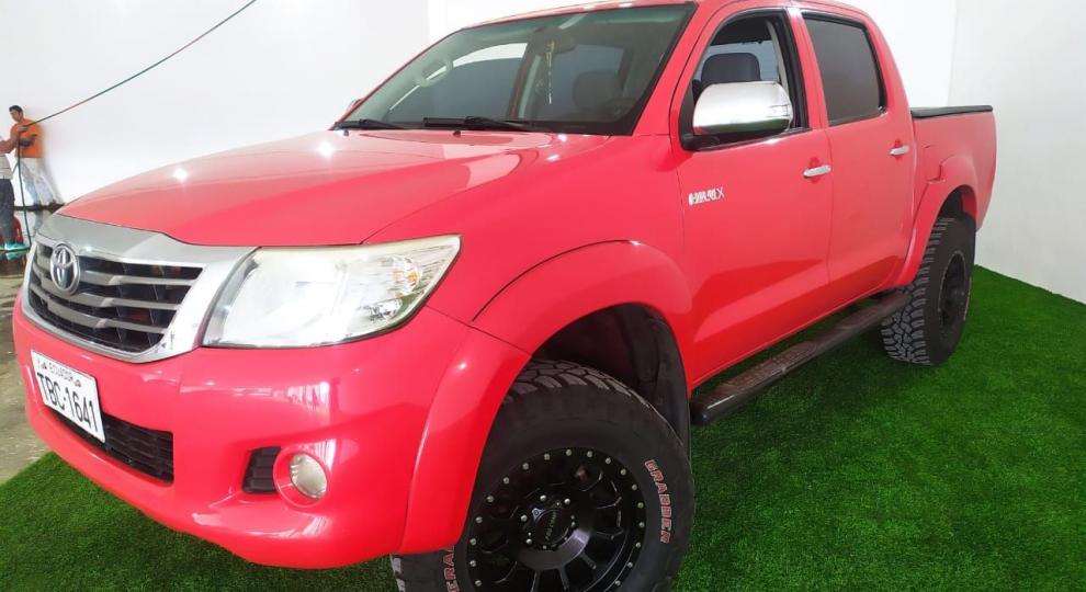 Toyota Hilux CD 4x4 2014 Quito