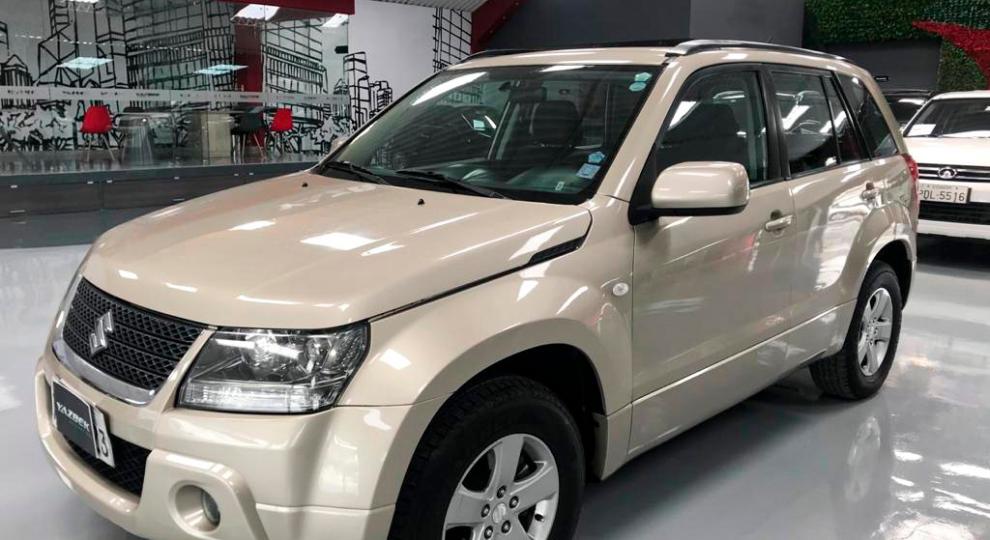 Suzuki Grand Vitara SZ 2.4 2014 Quito
