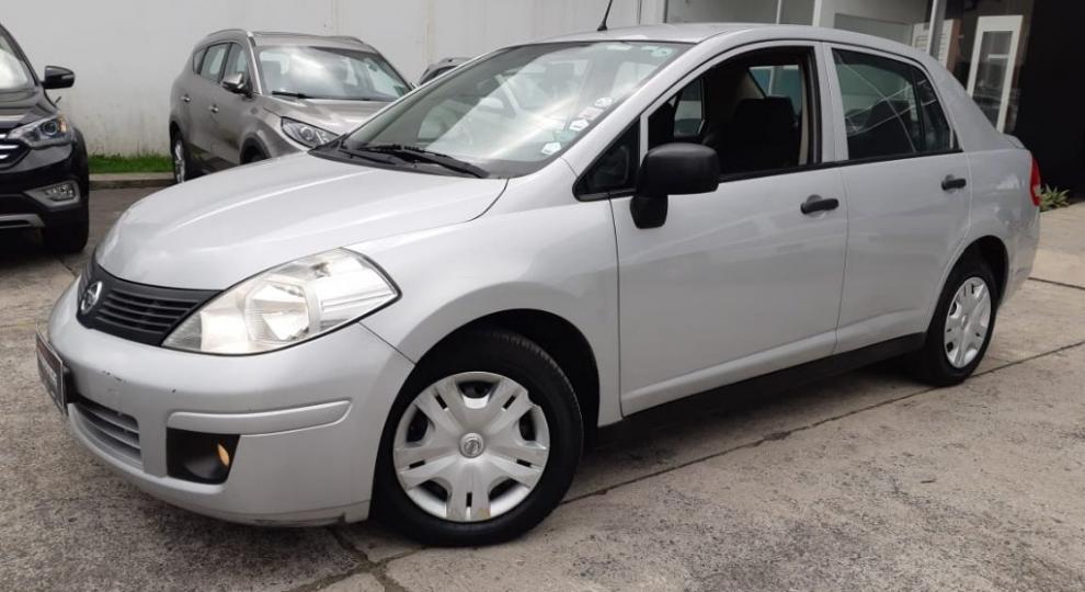 Nissan Tiida 2014 Quito
