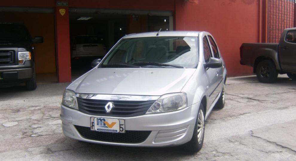 Renault Logan 2011 Quito