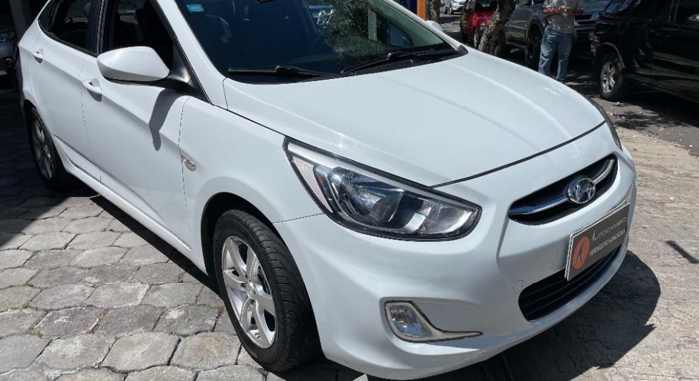 Hyundai Accent 2018 Quito