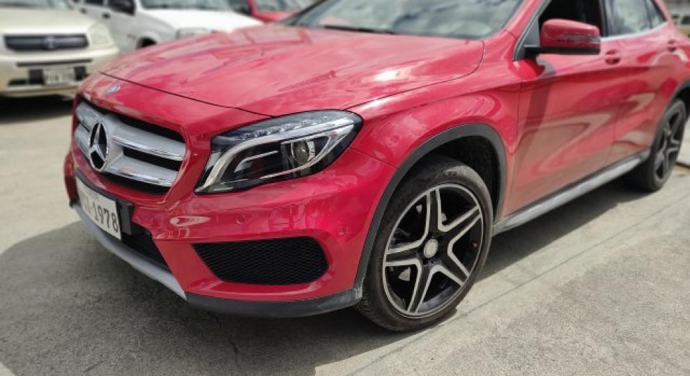Mercedes Benz GLA 250 AMG LINE 2017 Cuenca