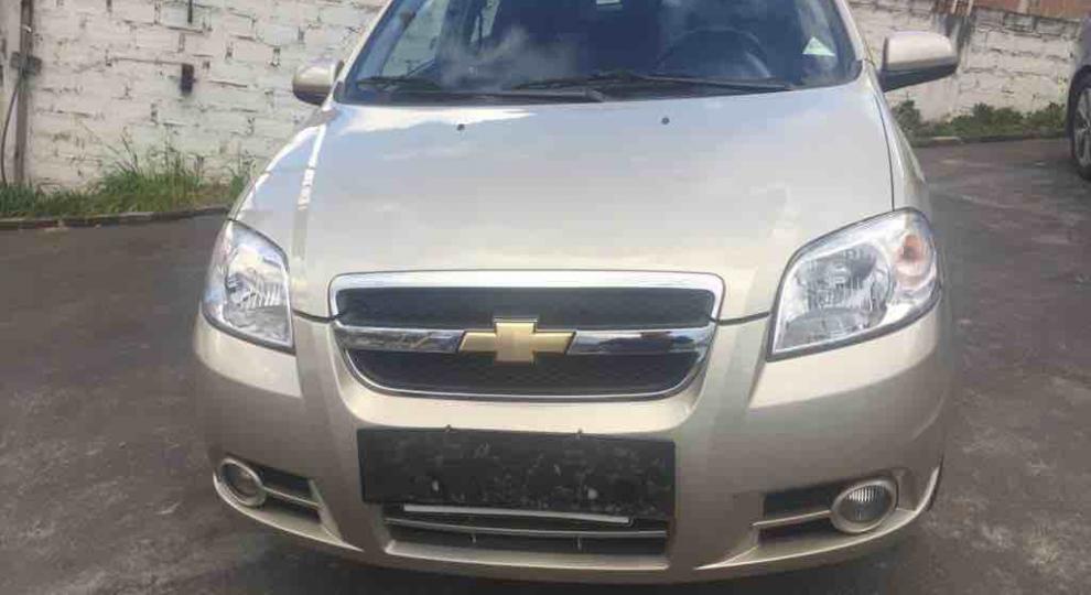 Chevrolet Aveo Emotion GT 2015 Loja