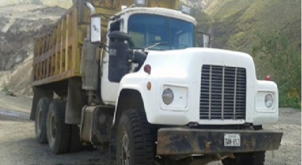 Mack R685 ST 1981 Ambato