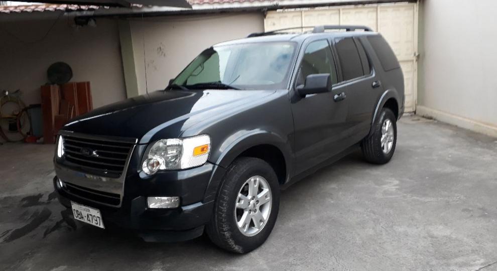 Ford Explorer 5P 2010 Machala