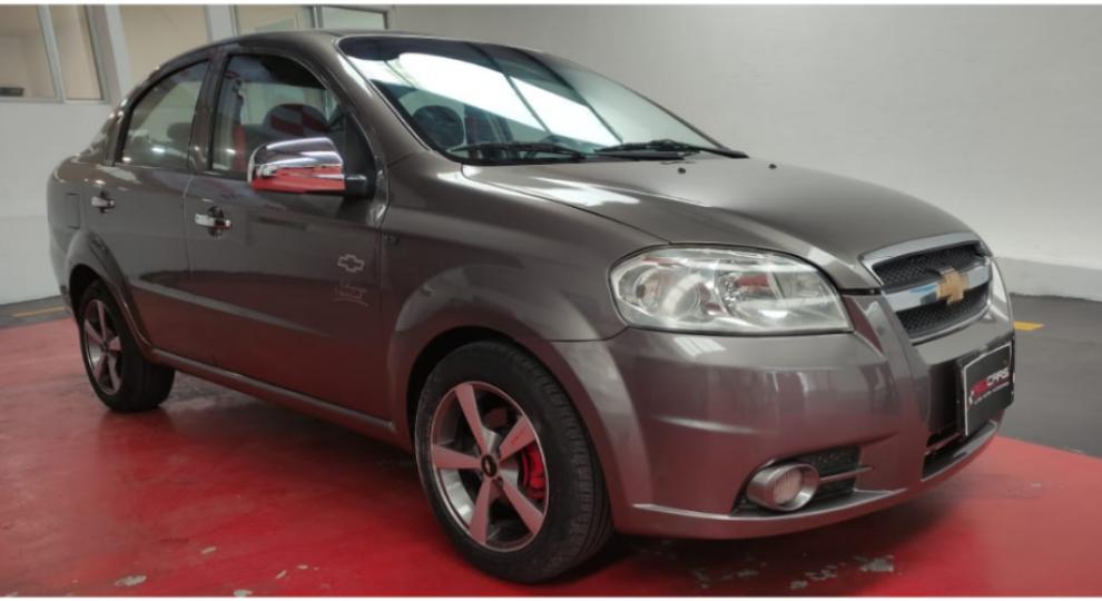 Chevrolet Aveo Emotion GLS 2015 Quito