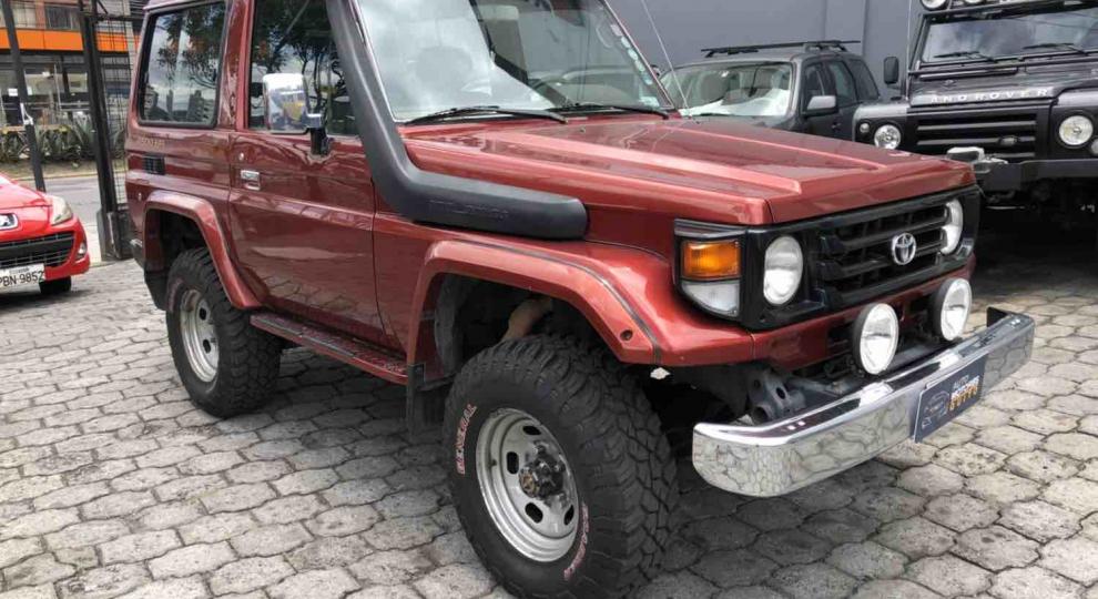 Toyota Land Cruiser 4500 EFI 2006 Quito