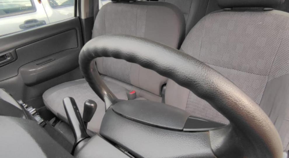 Toyota Hilux CD 4x2 2013 Cuenca