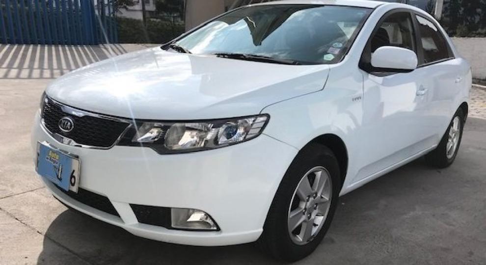 Kia Cerato 2015 Quito