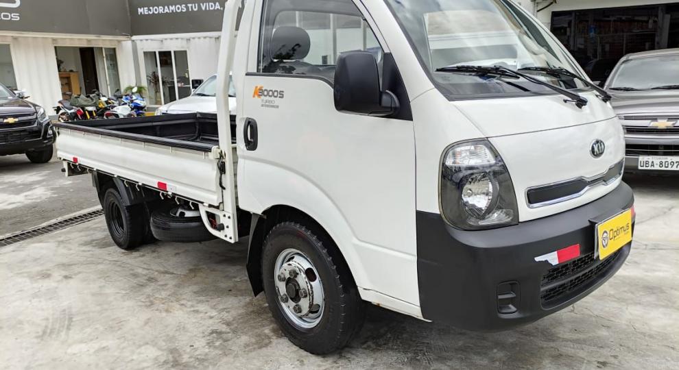 Kia K3000 2015 Ambato
