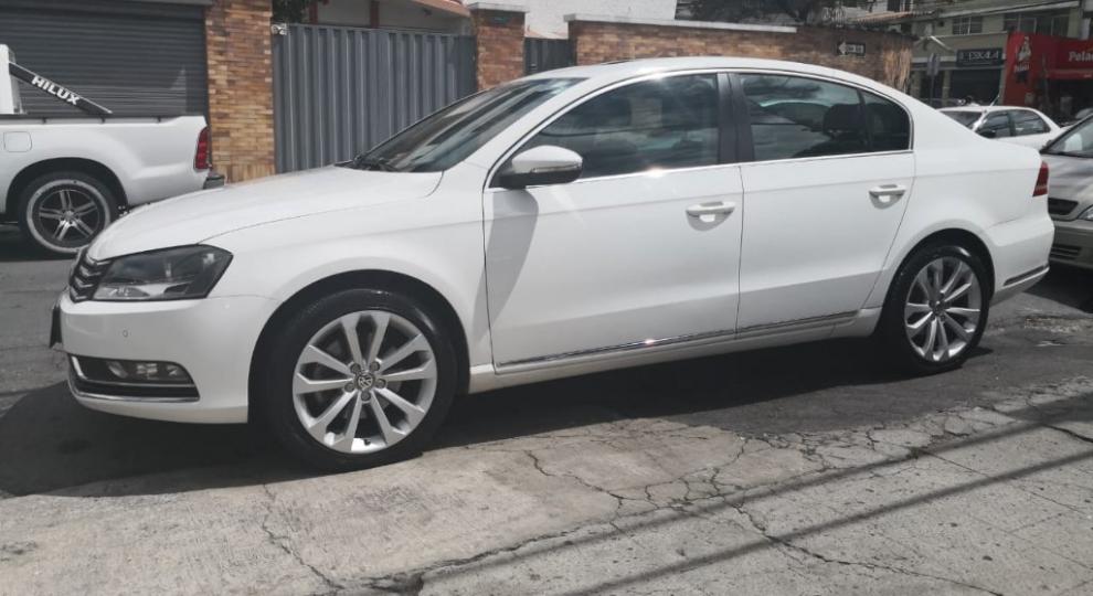 Volkswagen Passat 2014 Quito
