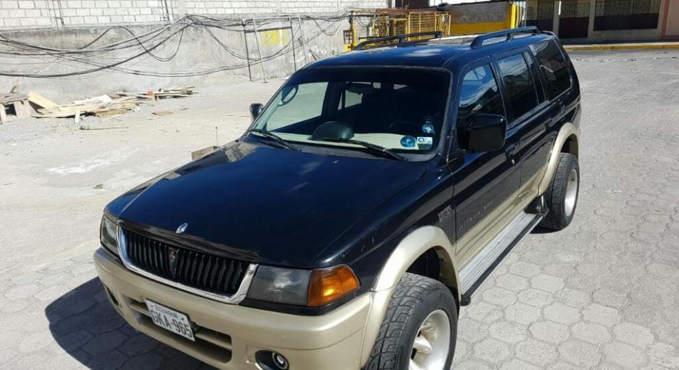 Mitsubishi Montero 5P 1999 Quito