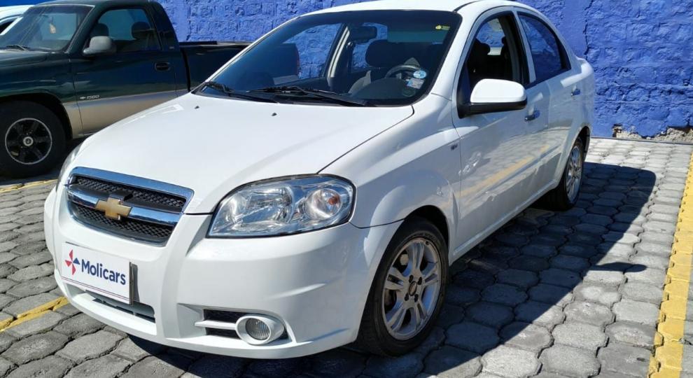 Chevrolet Aveo Emotion 2015 Quito