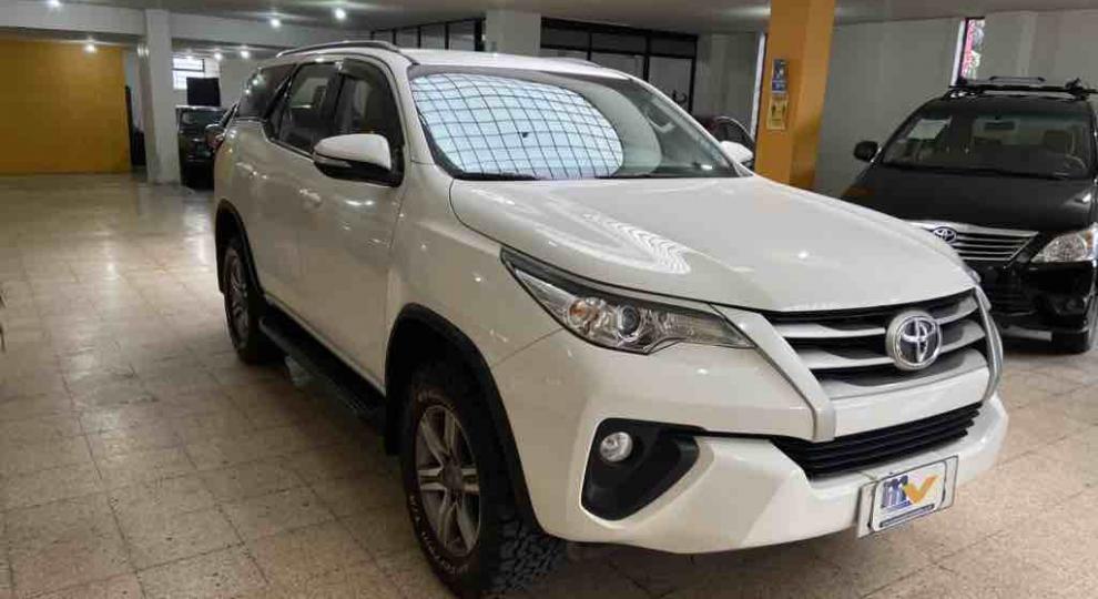 Toyota Fortuner 2.7 2017 Quito