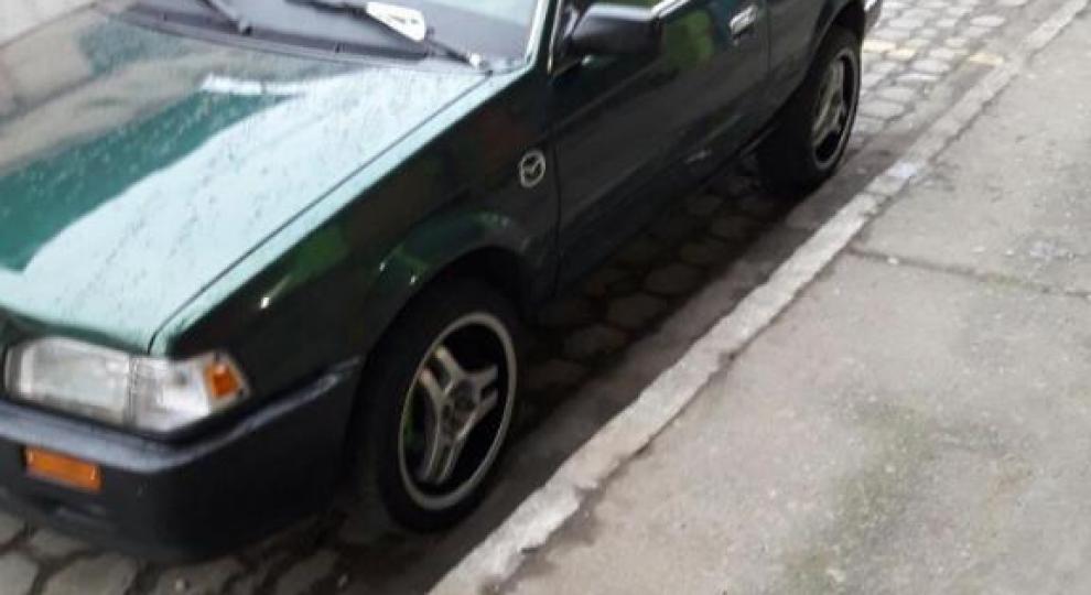 Mazda 323 1996 Déleg