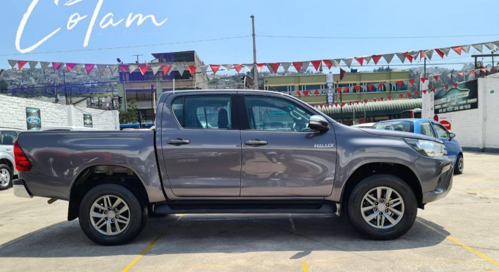 Toyota New Hilux SR 2018 Quito